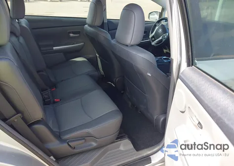 2014 Toyota Prius V Five/Three/Two из США, поврежденный, VIN JTDZN3EU9E3290542